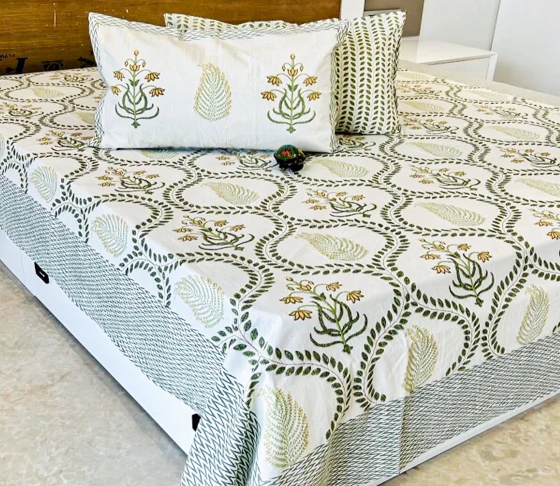 Super Jumbo 100% Cotton Double Bed Sheet Set – King Size