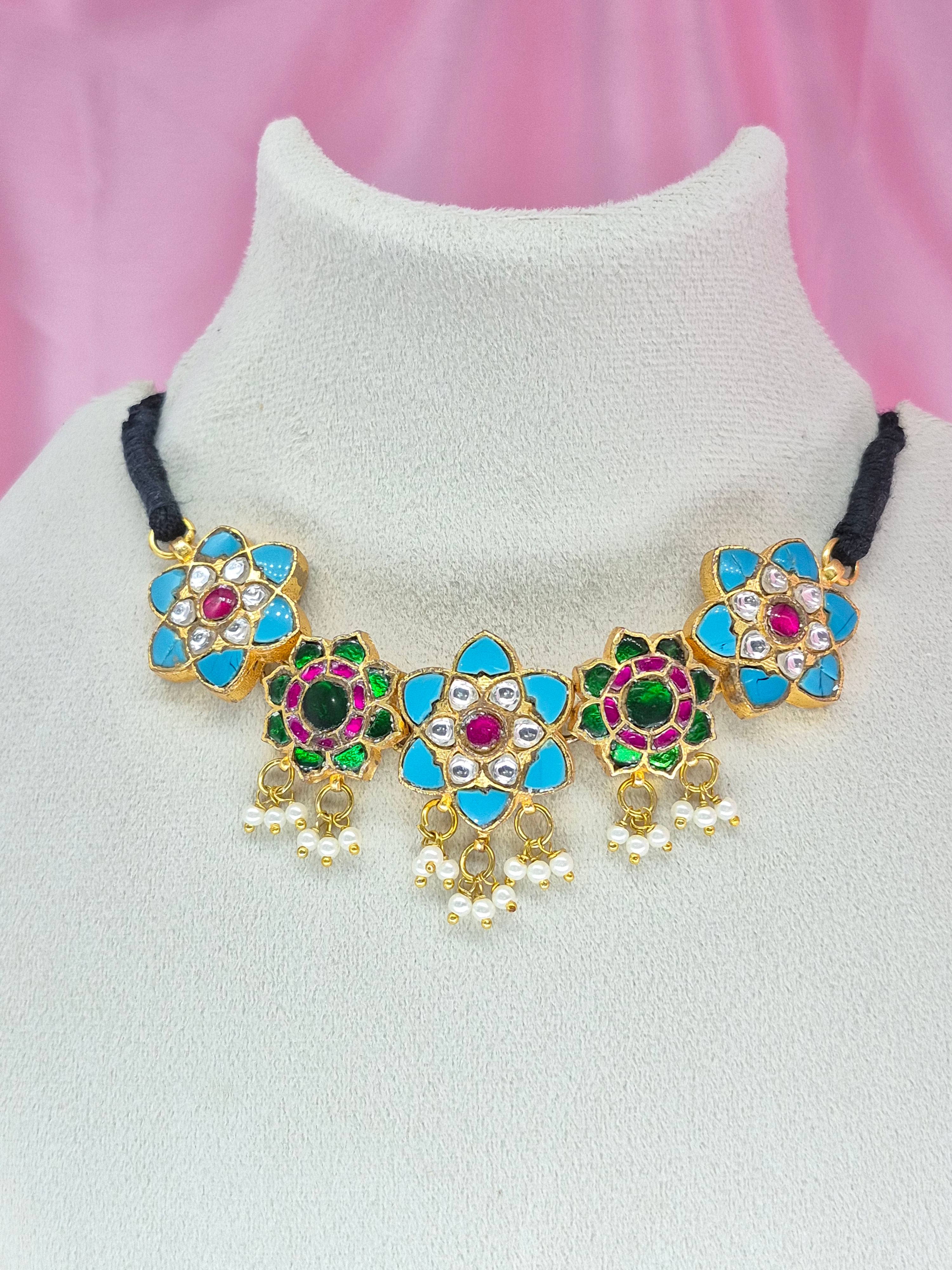 Pattinam Chokar Necklace Set