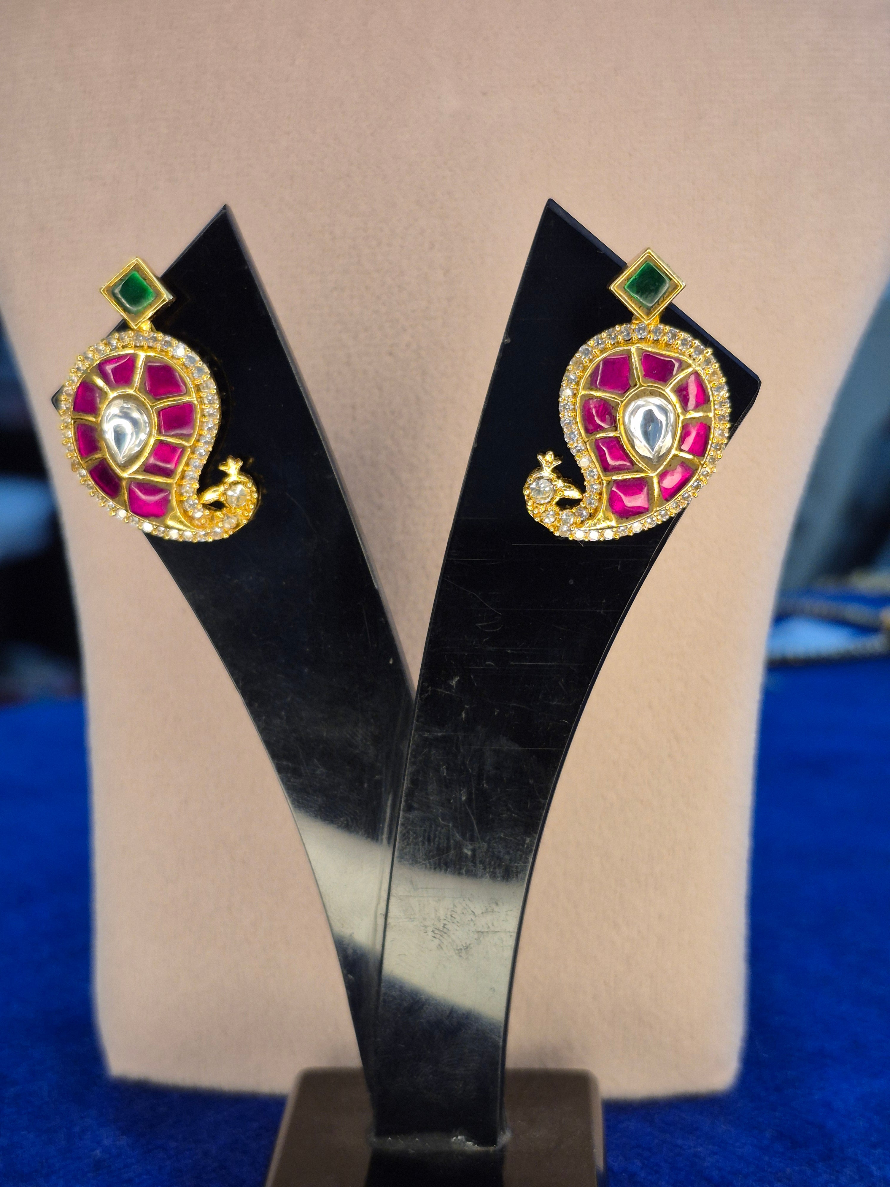 JADAU KUNDAN STUDS