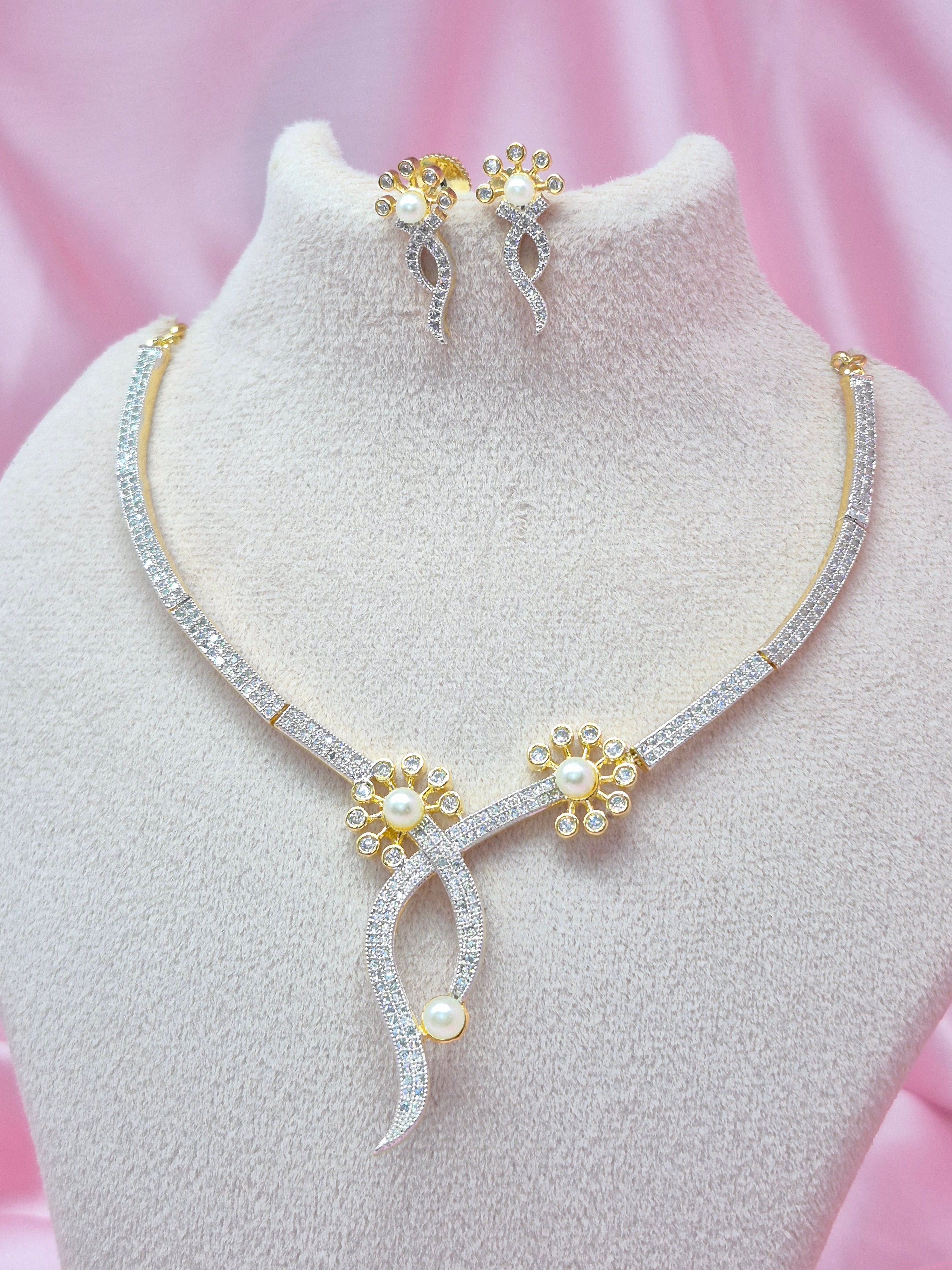 Veloura Zirconia Necklace Set
