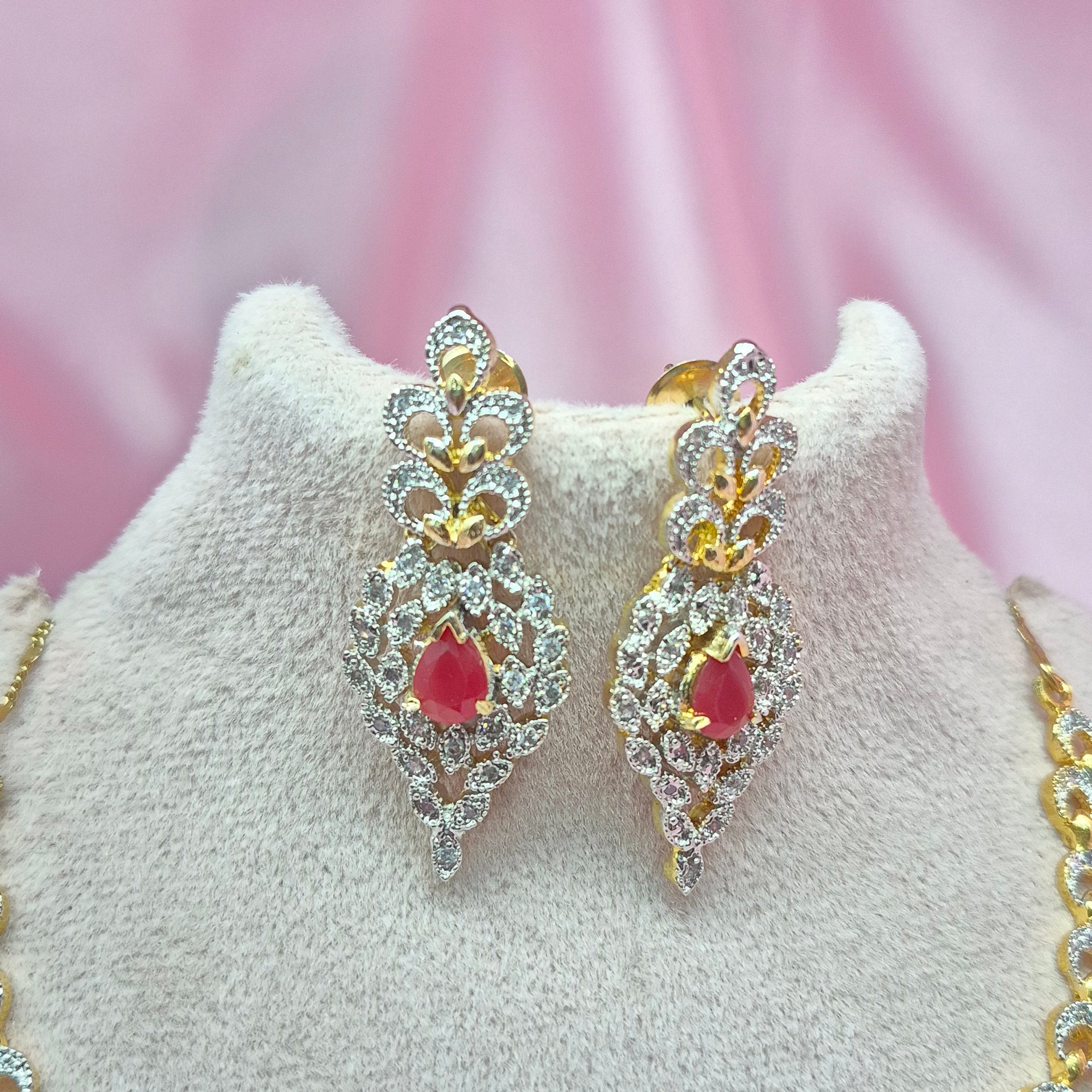 Veloura Zirconia Necklace Set