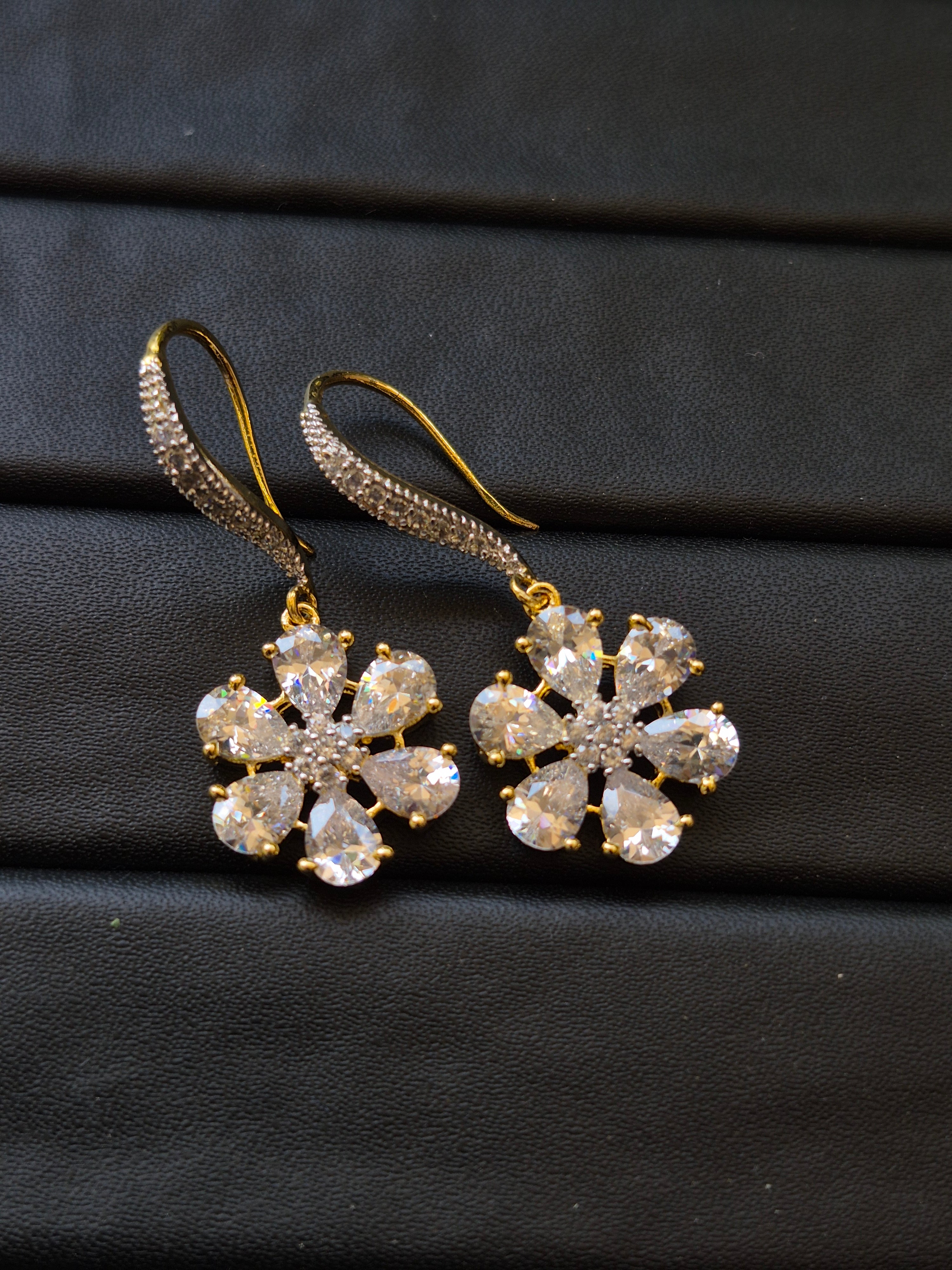 Petal Spark AD Earrings