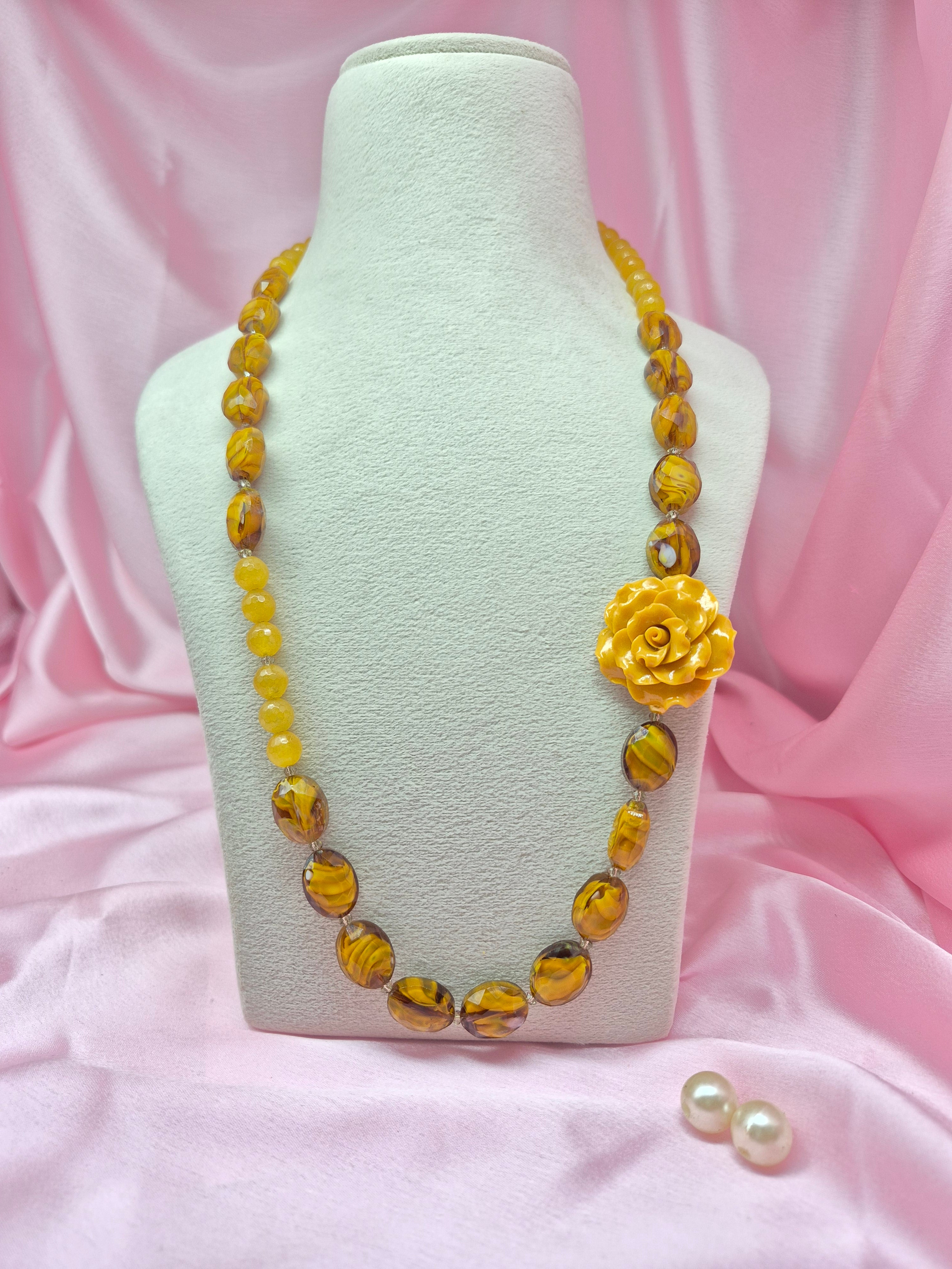 Navrangi Mala