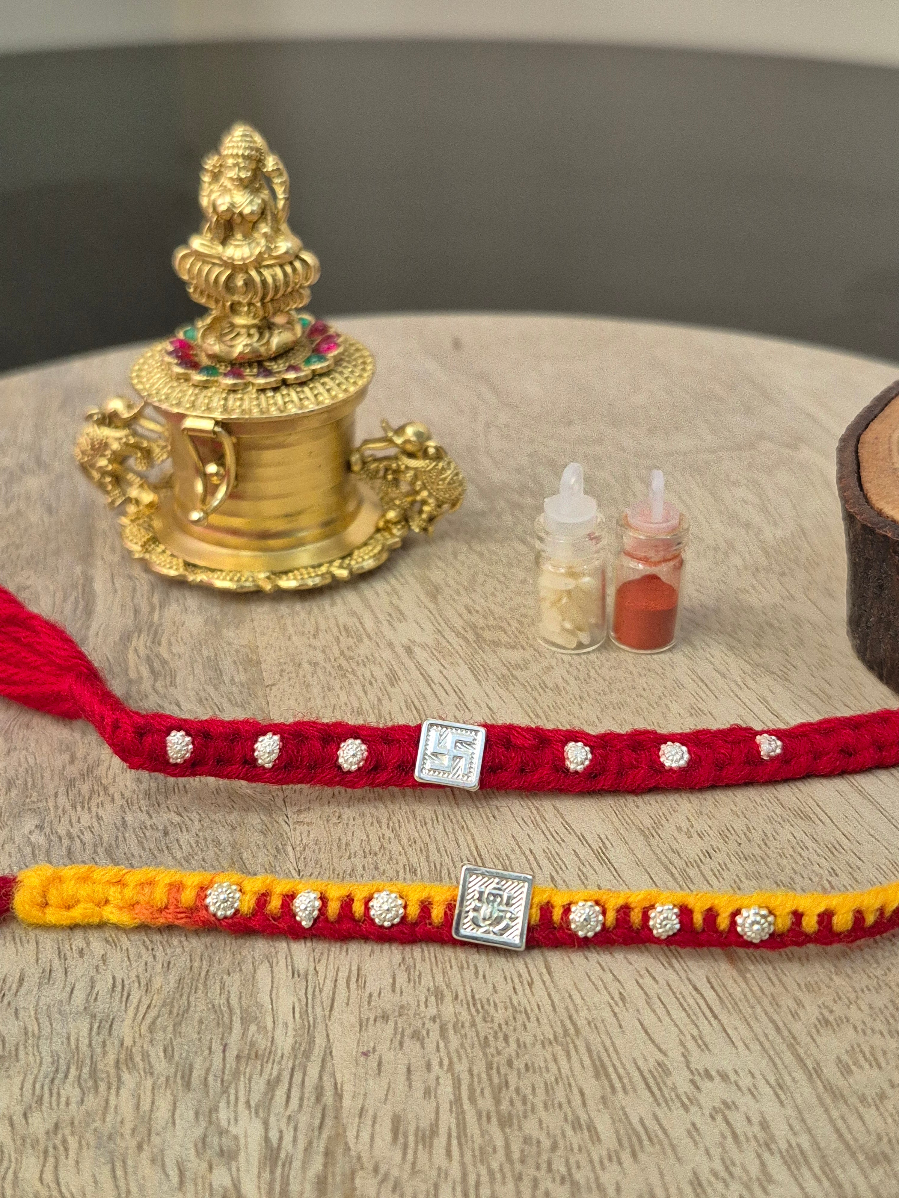Minimal Silver Rakhi D 12 ( Purity 92.5% )