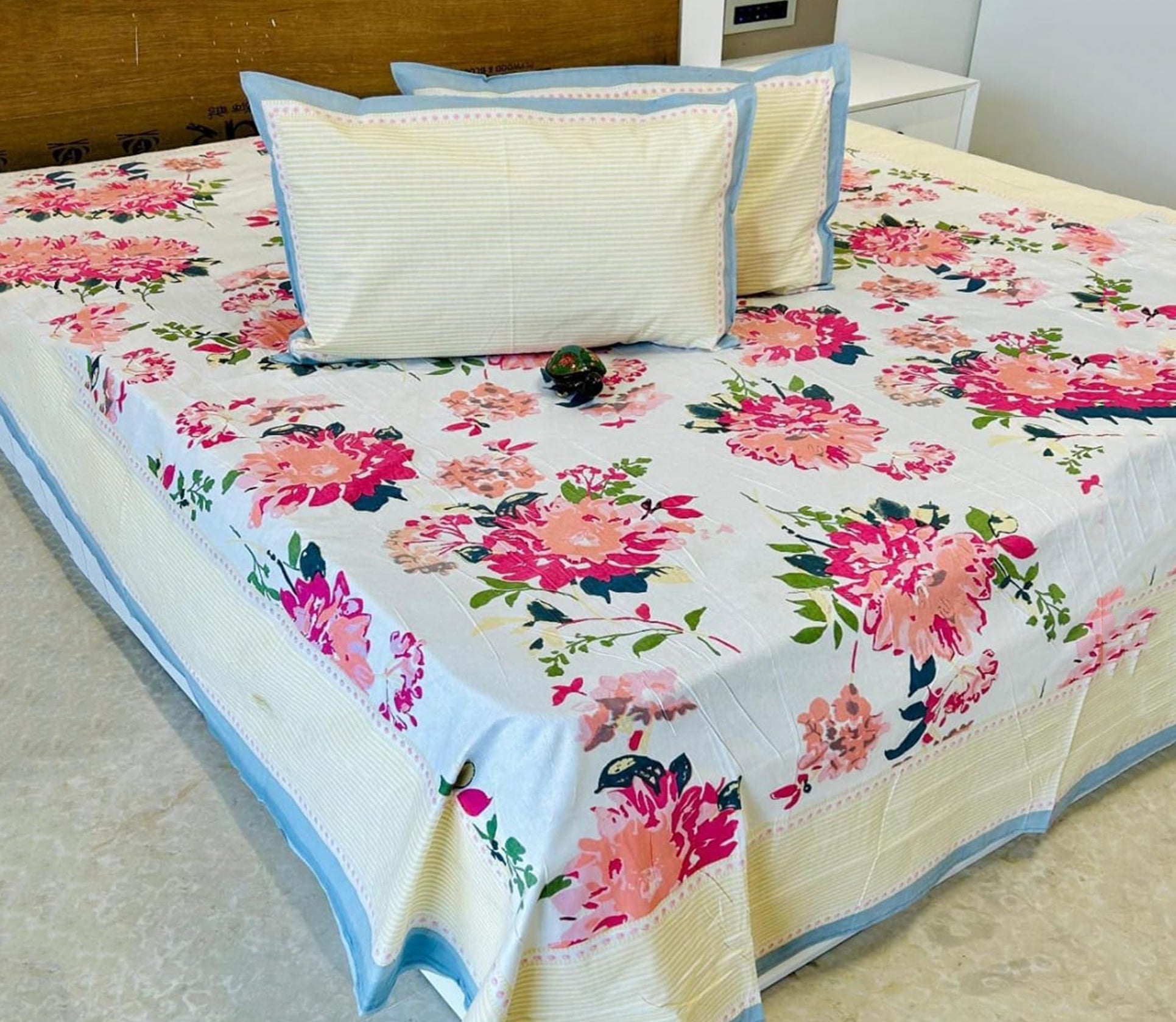 Gulistan Jumbo King Bedsheet Set |110x110 inches | 100% Cotton