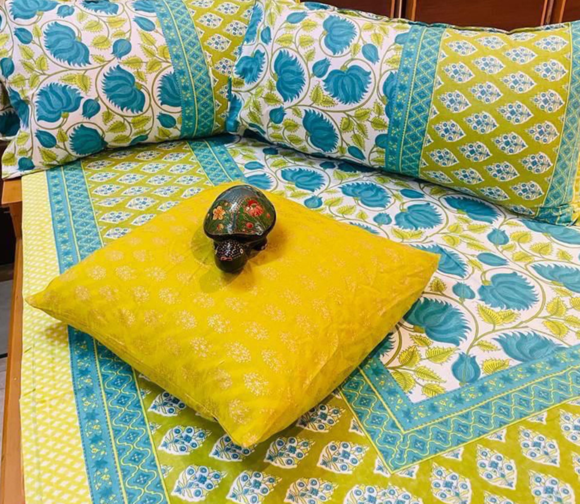 Luxury 100% Cotton Double Bed Sheet Set – King Size