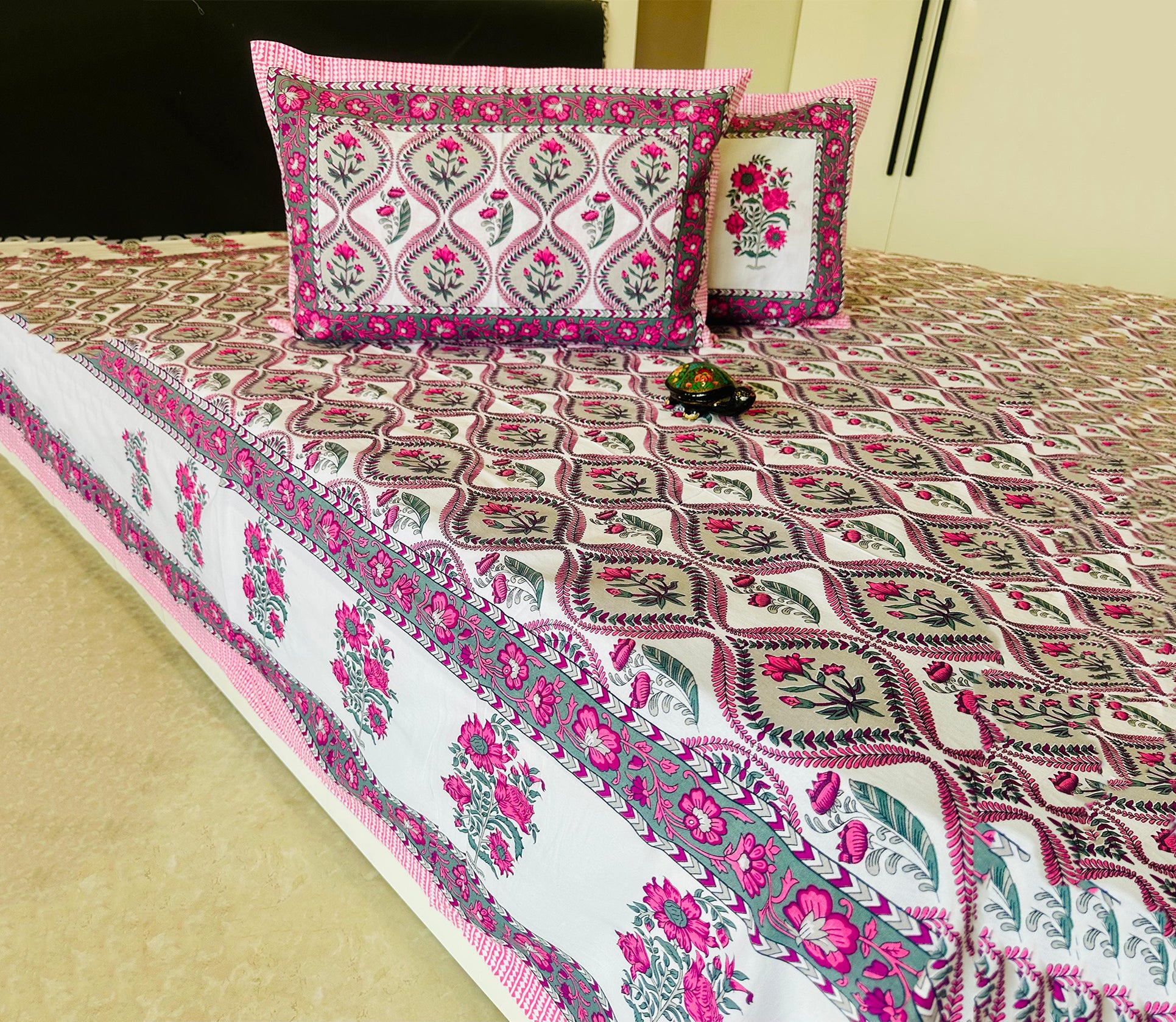 CloudLuxe  100% Cotton Double Bed Sheet Set – King Size