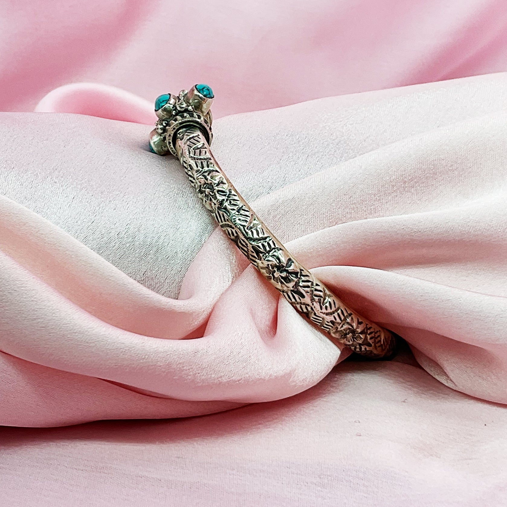 Silver92.5 Nilara Firoza Pearl Bracelet