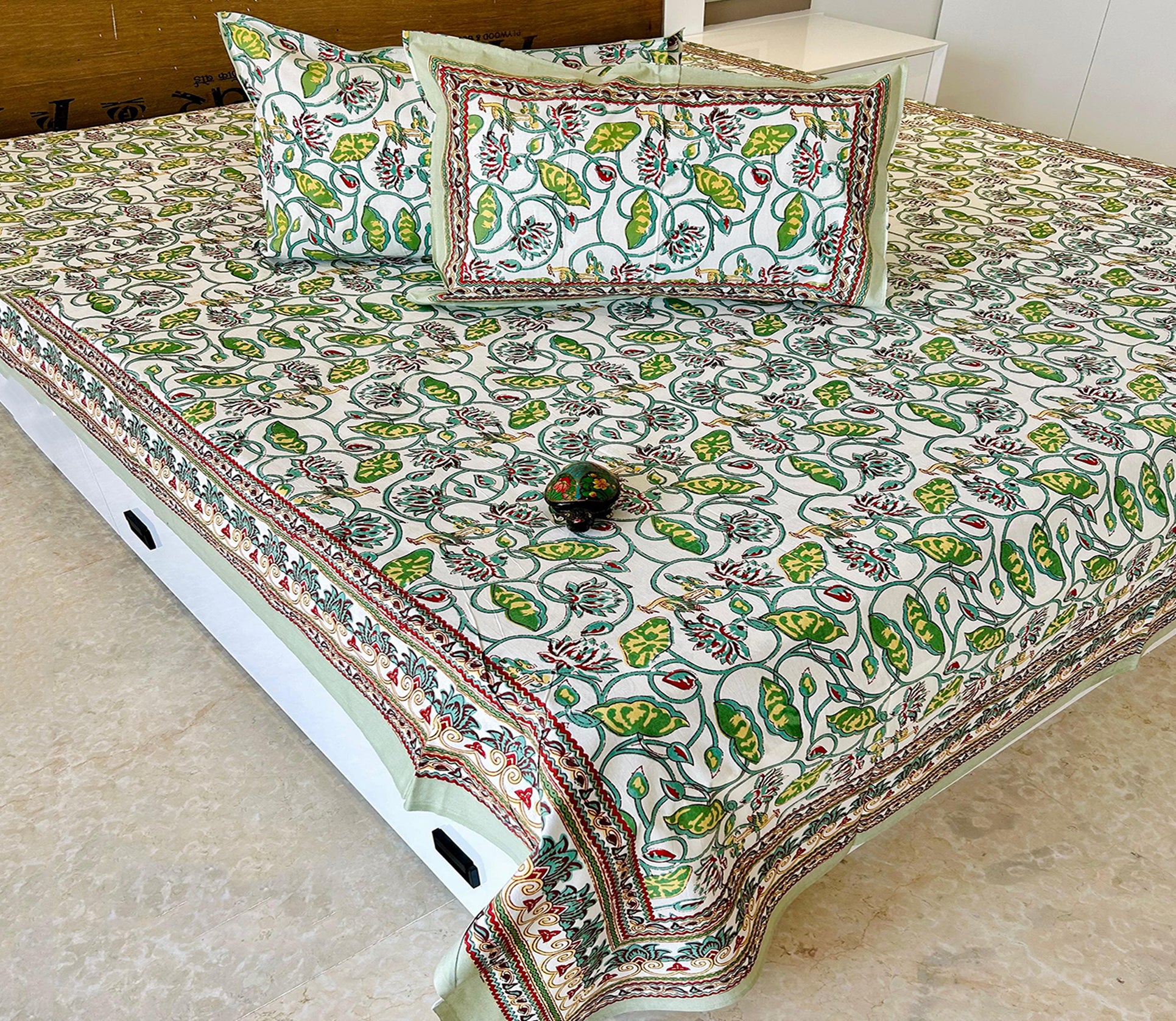 Kavya  King Bedsheet Set