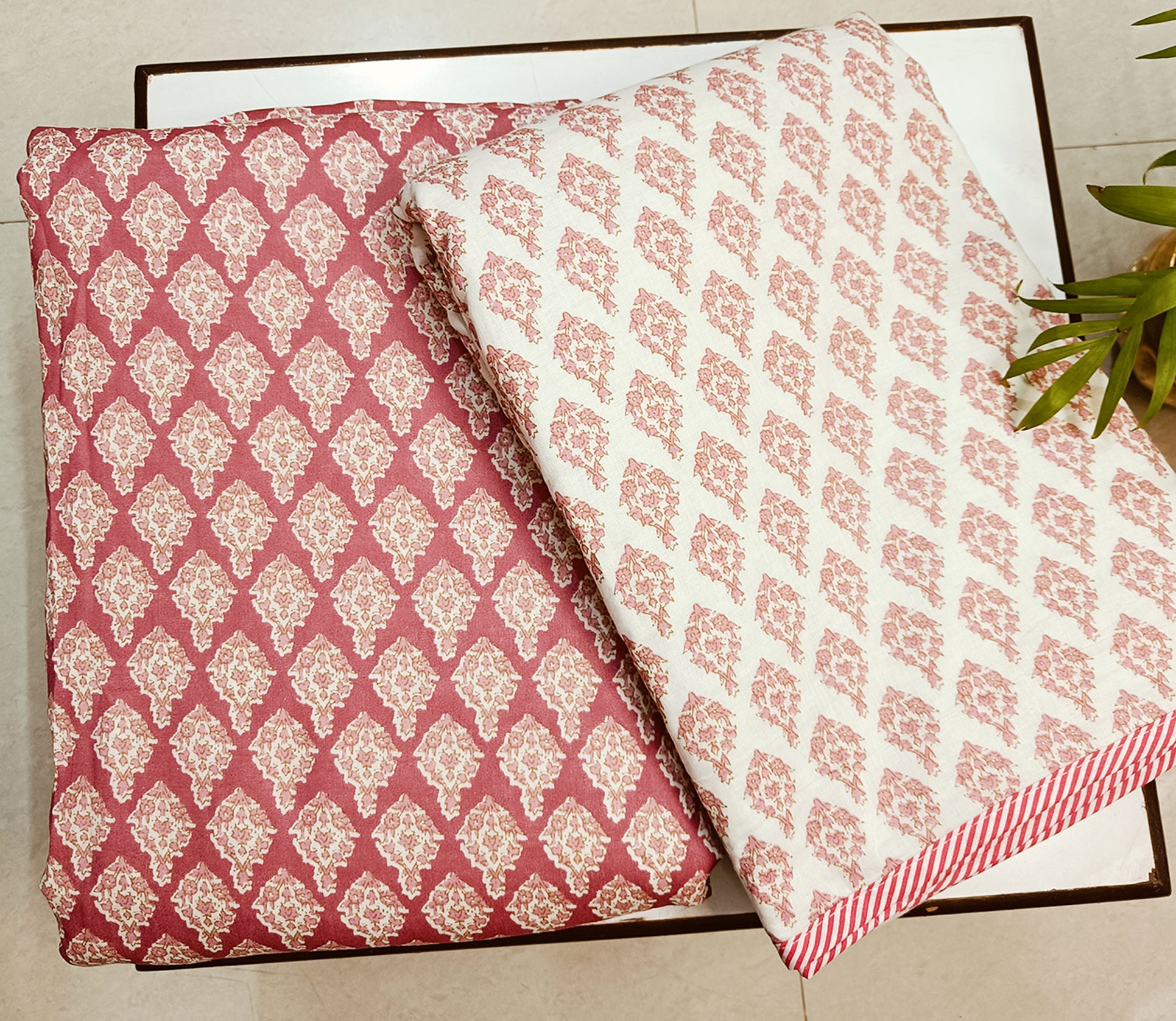 Cozy Touch  Mulmul  - Reversible AC Cotton Dohar Pair