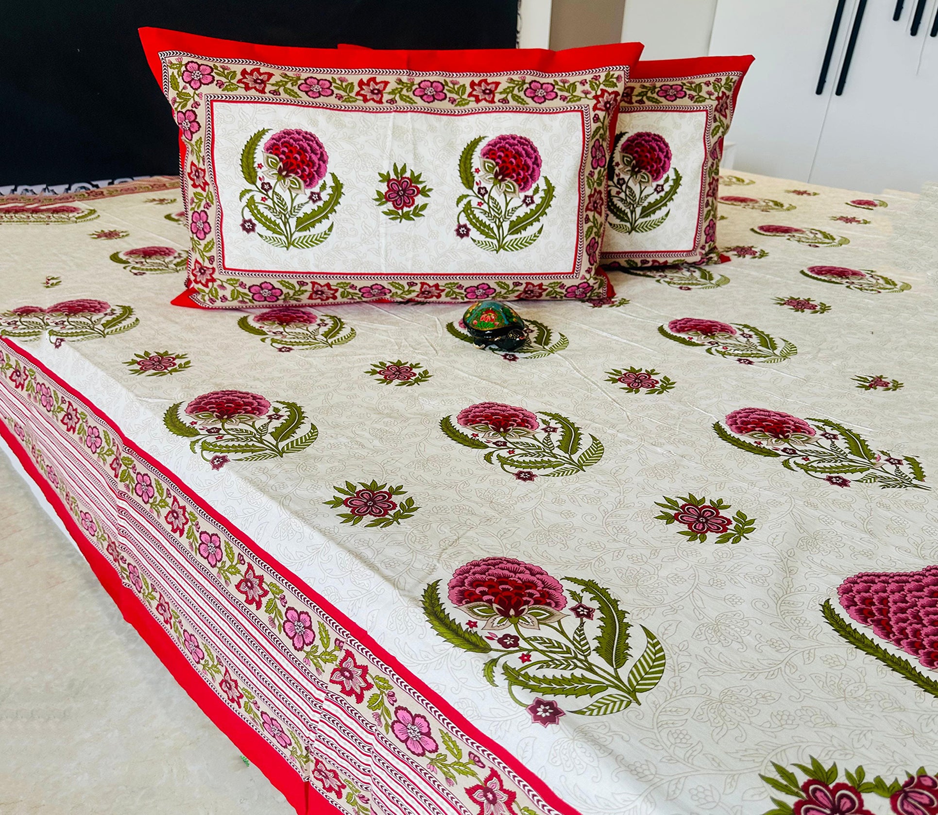 CloudLuxe  100% Cotton Double Bed Sheet Set – King Size