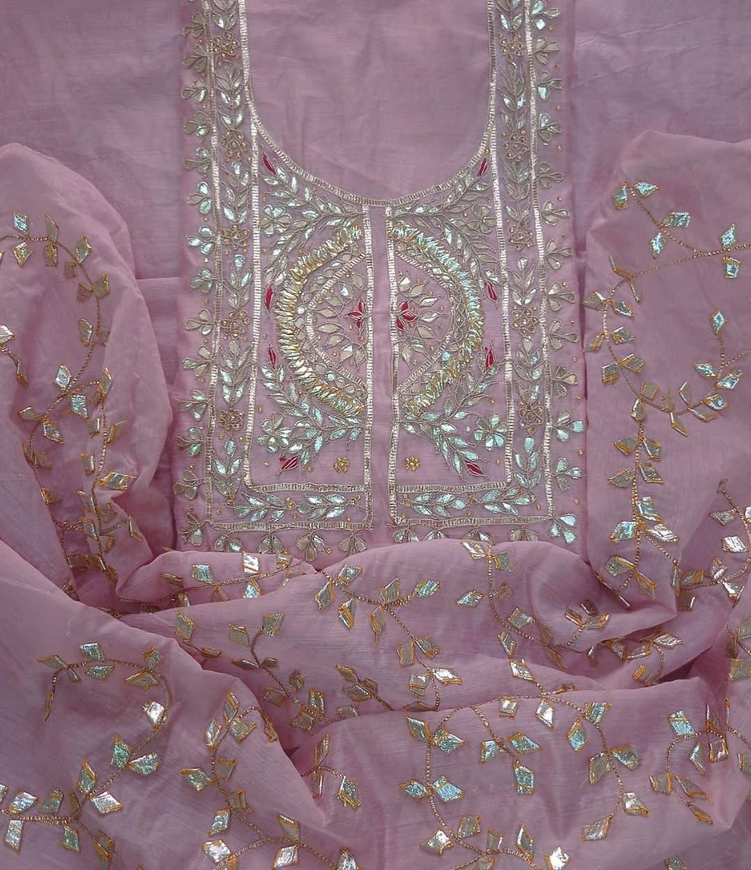 Glazia Gota Patti Chanderi Suit