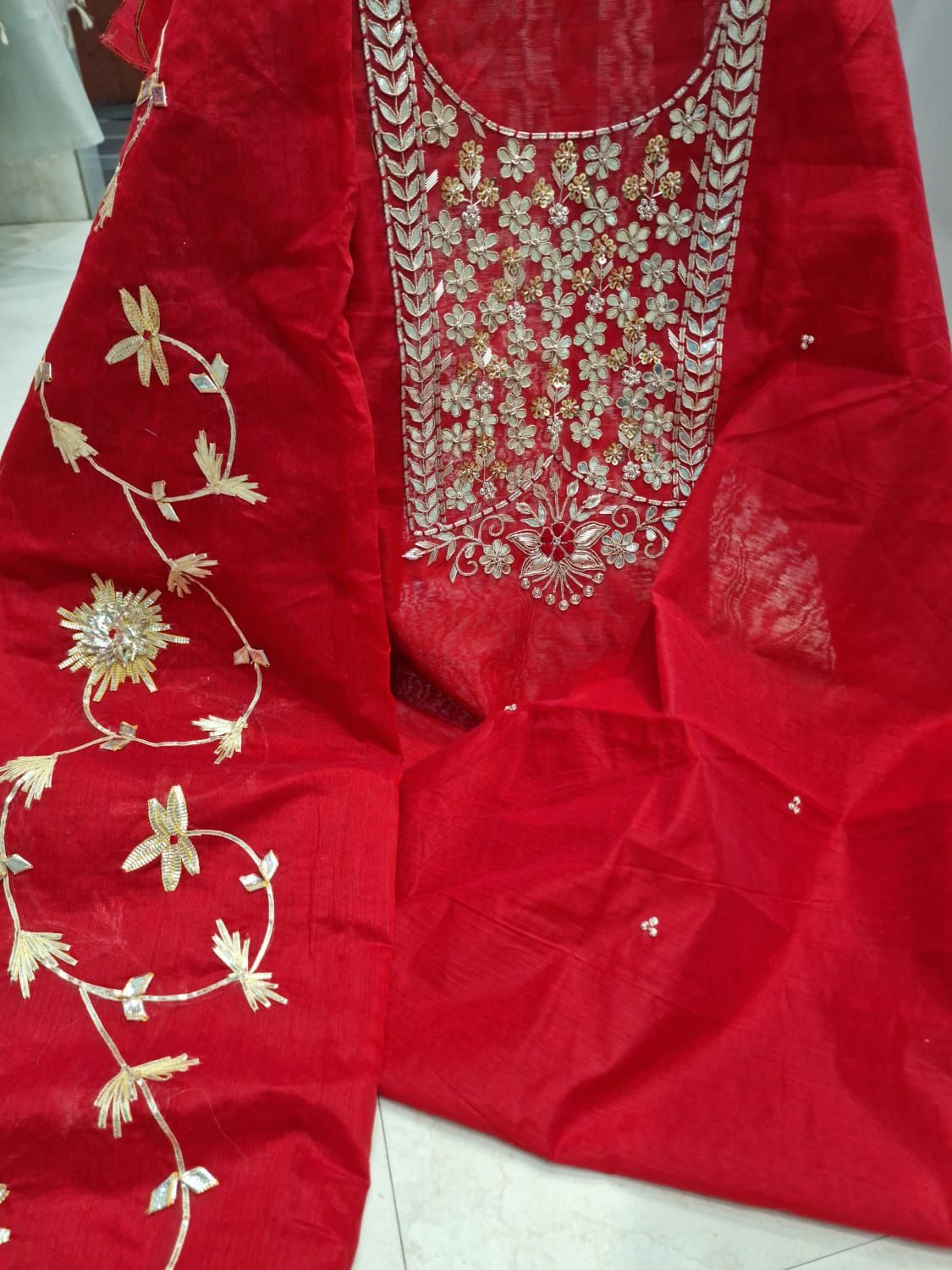 Glazia Gota Patti Chanderi Suit