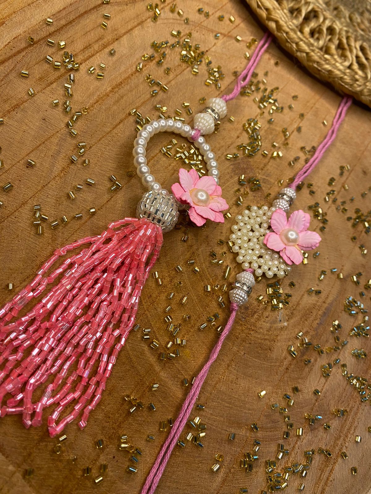 Ira Loomba Rakhi sets
