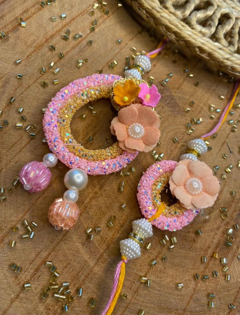 Pallav Loomba Rakhi sets