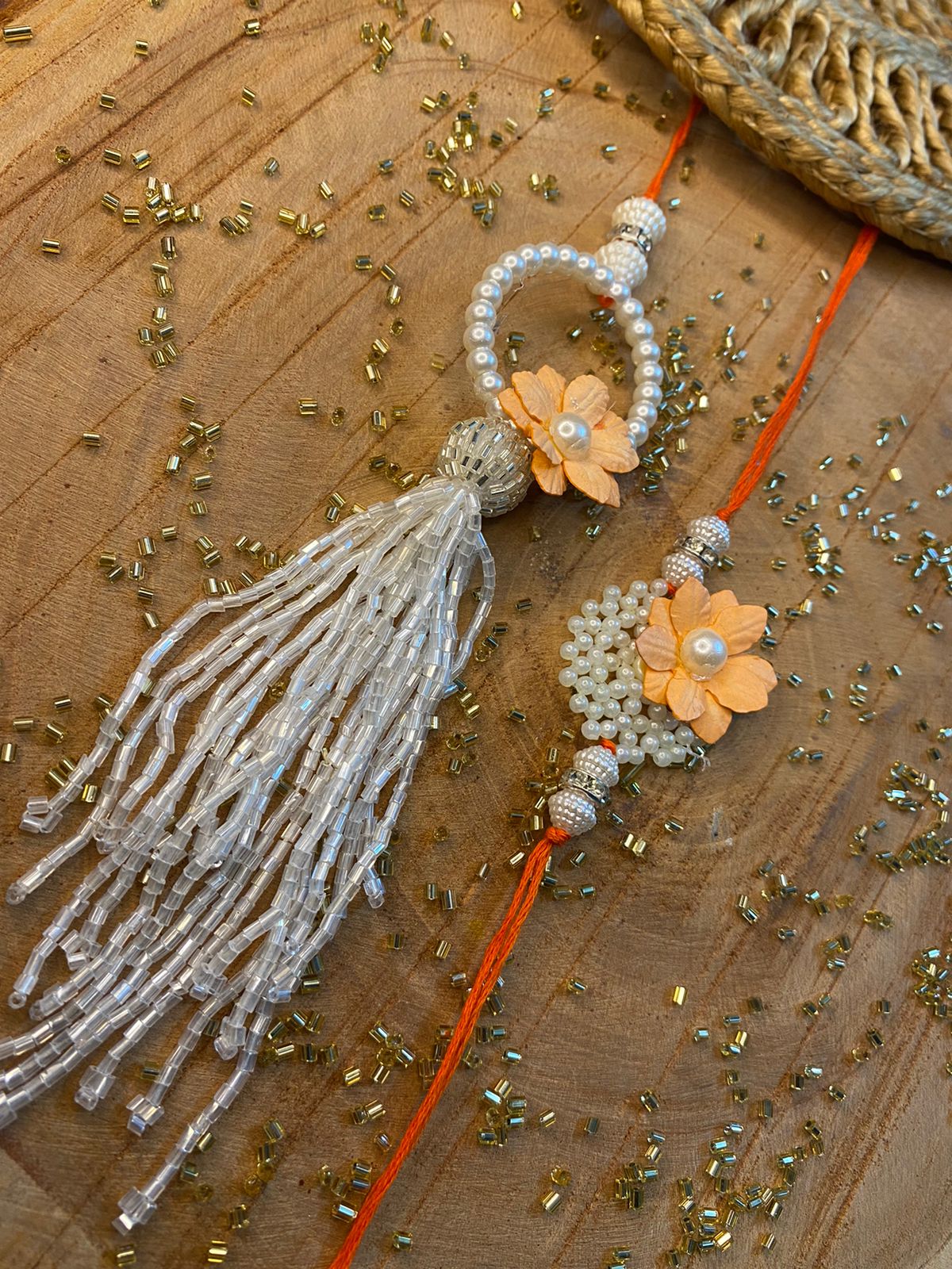 Ira Loomba Rakhi sets