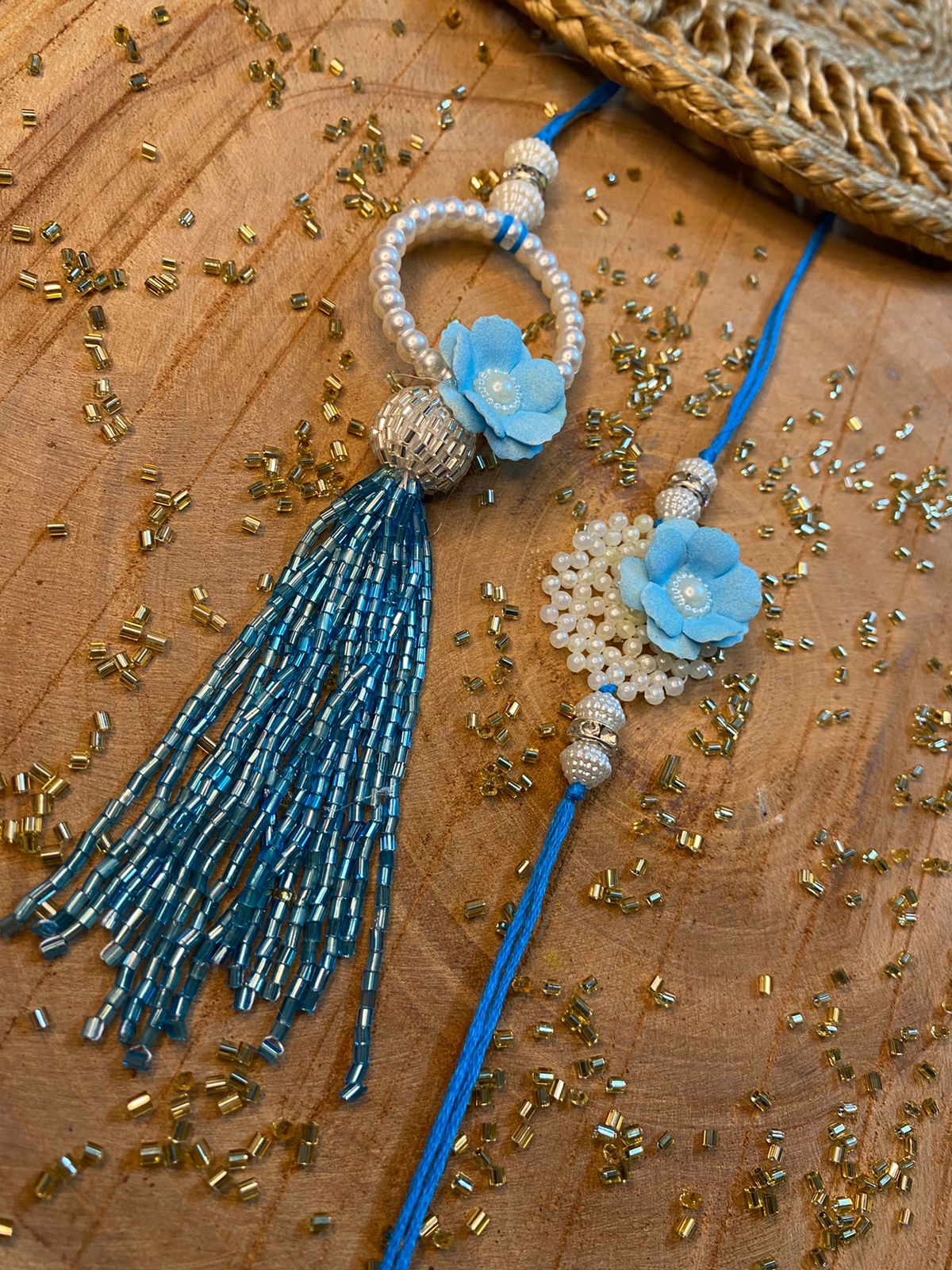 Ira Loomba Rakhi sets
