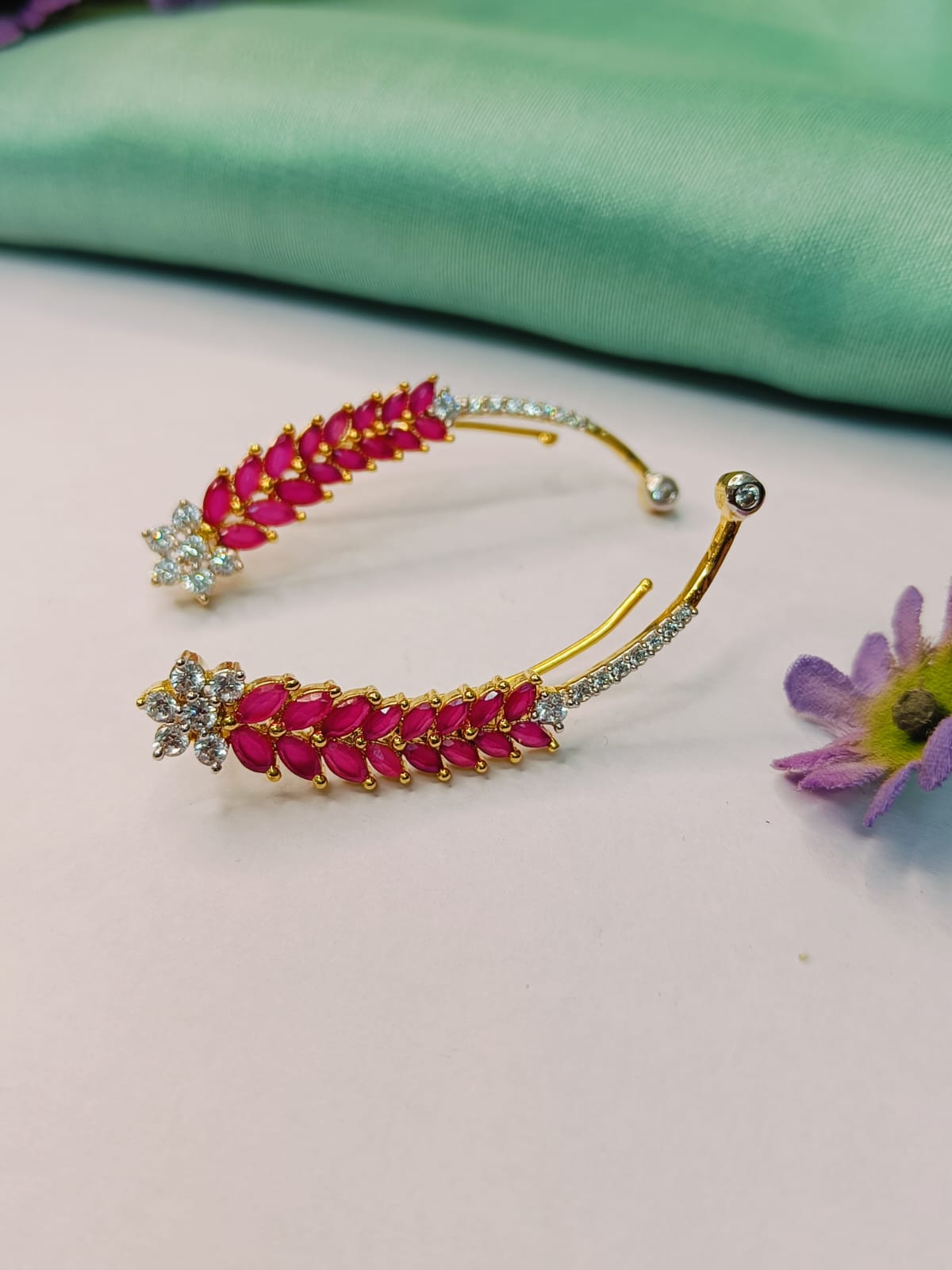 Aahana Jadau Kundan Studs