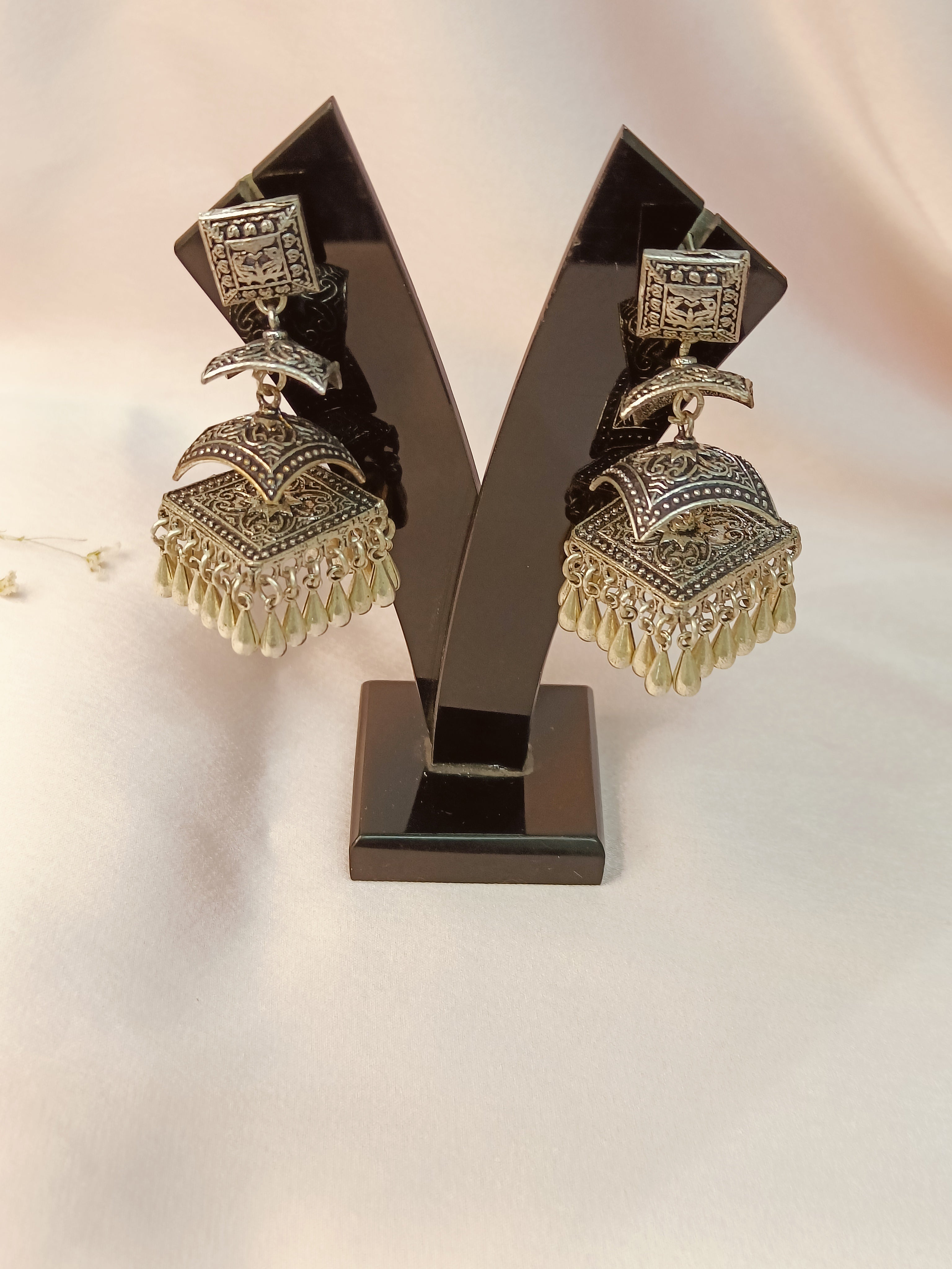 Shyama Oxidized Jhumki Earrings