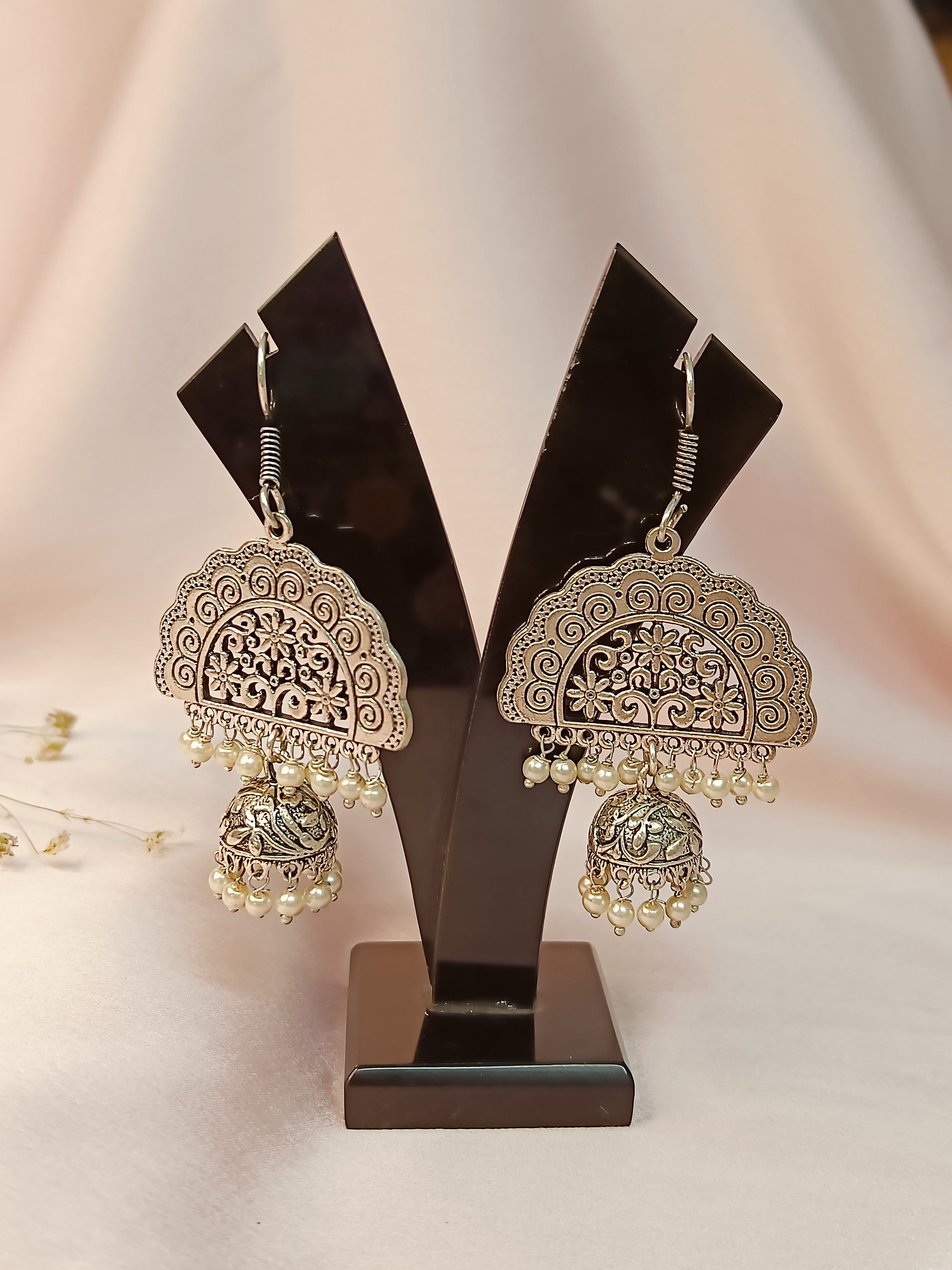 Kavi Moti Oxidized Earrings