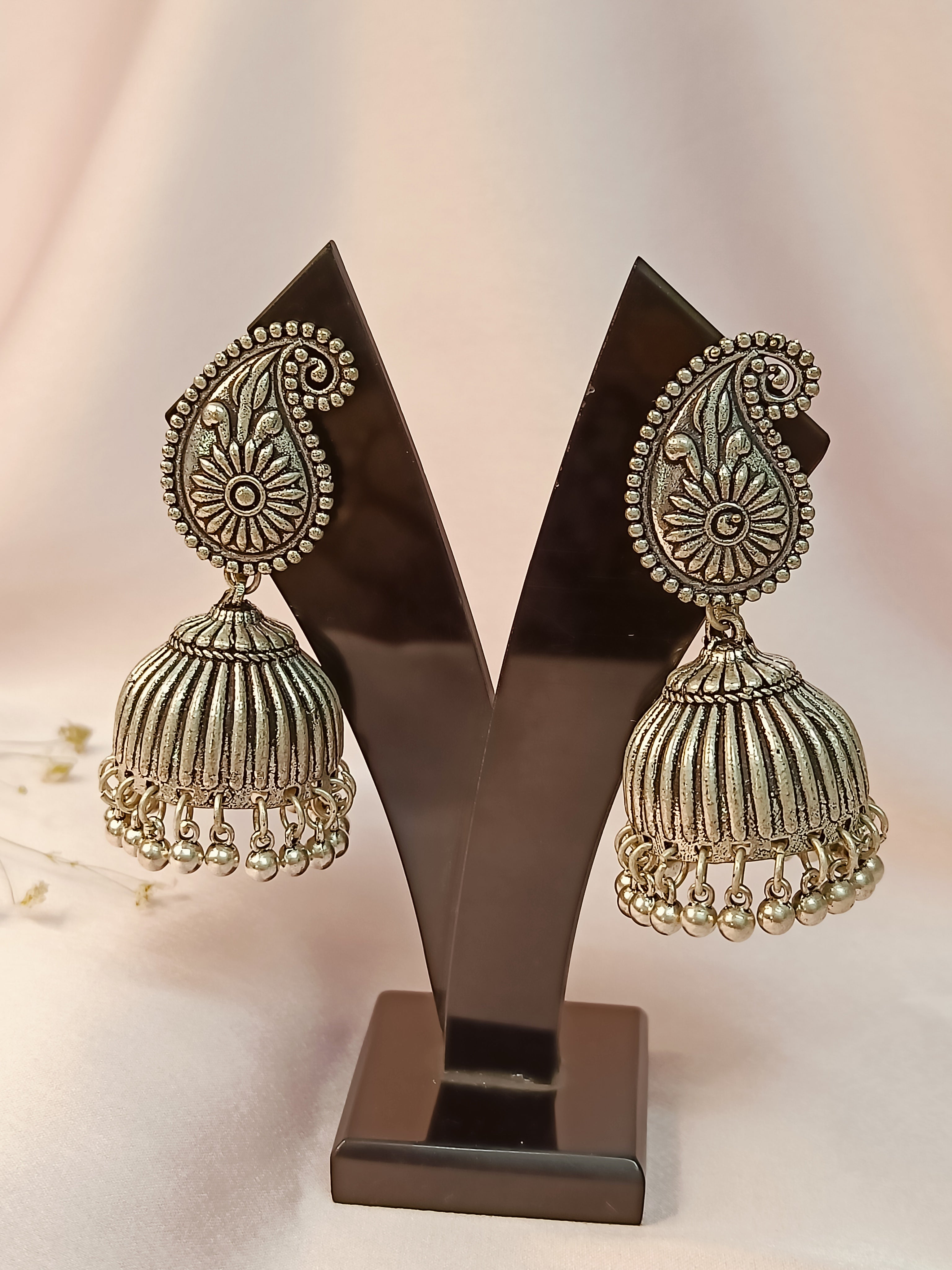 Kumud Oxidized Jhumki Earrings