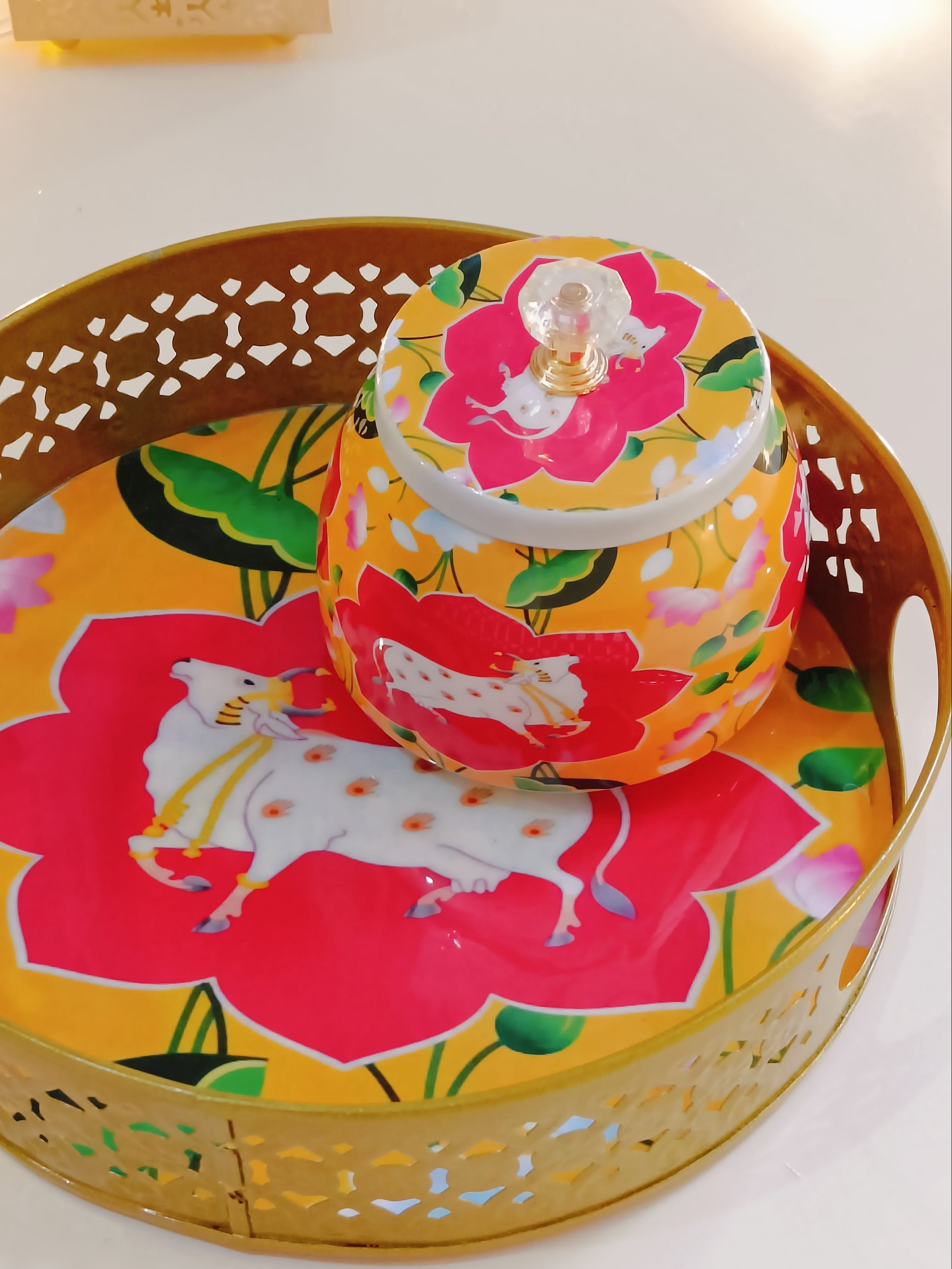 PICHWAI TRAY-JAR-DIYA SET