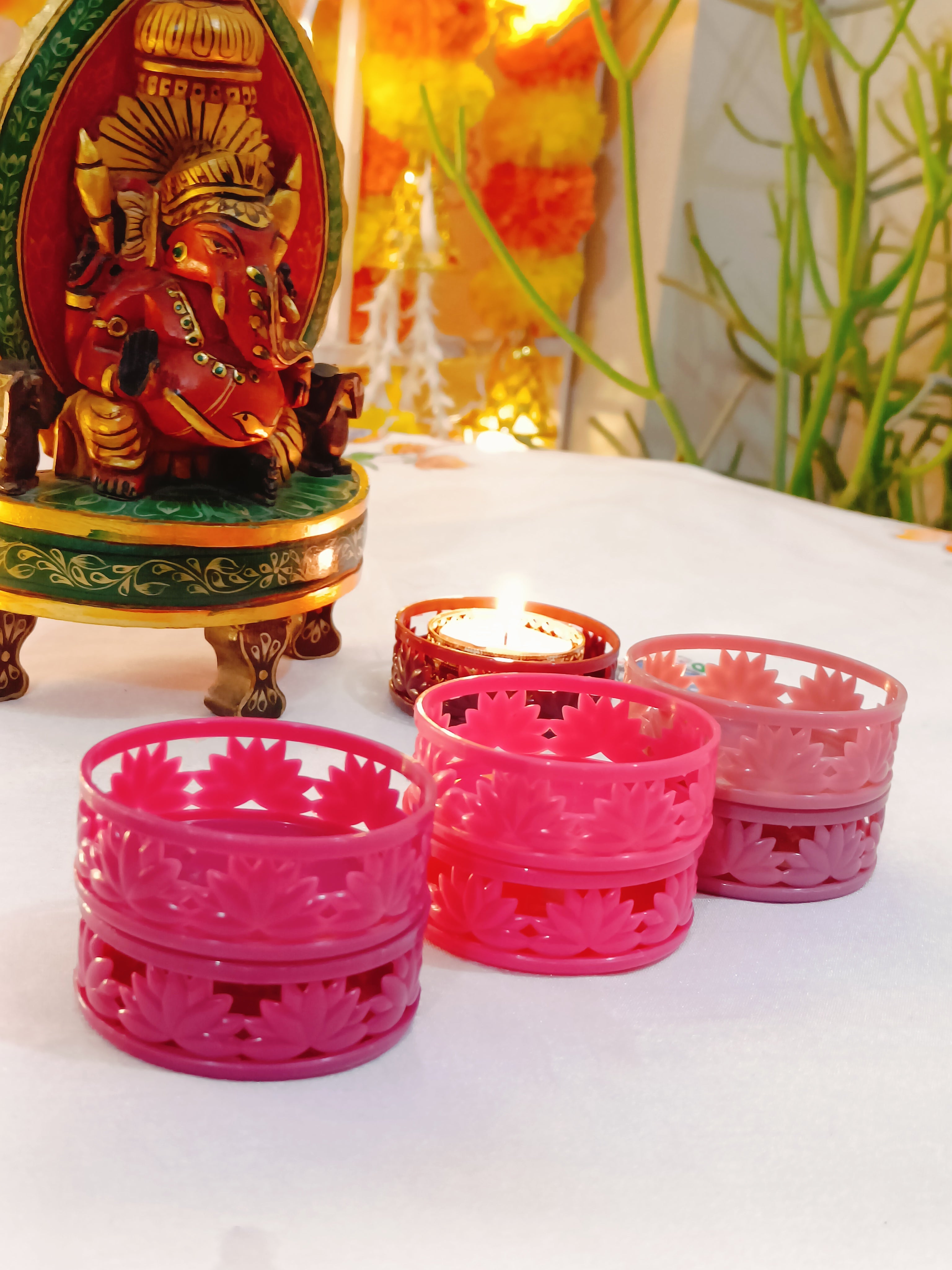 Lotus TeaLight Holder: Set of 6