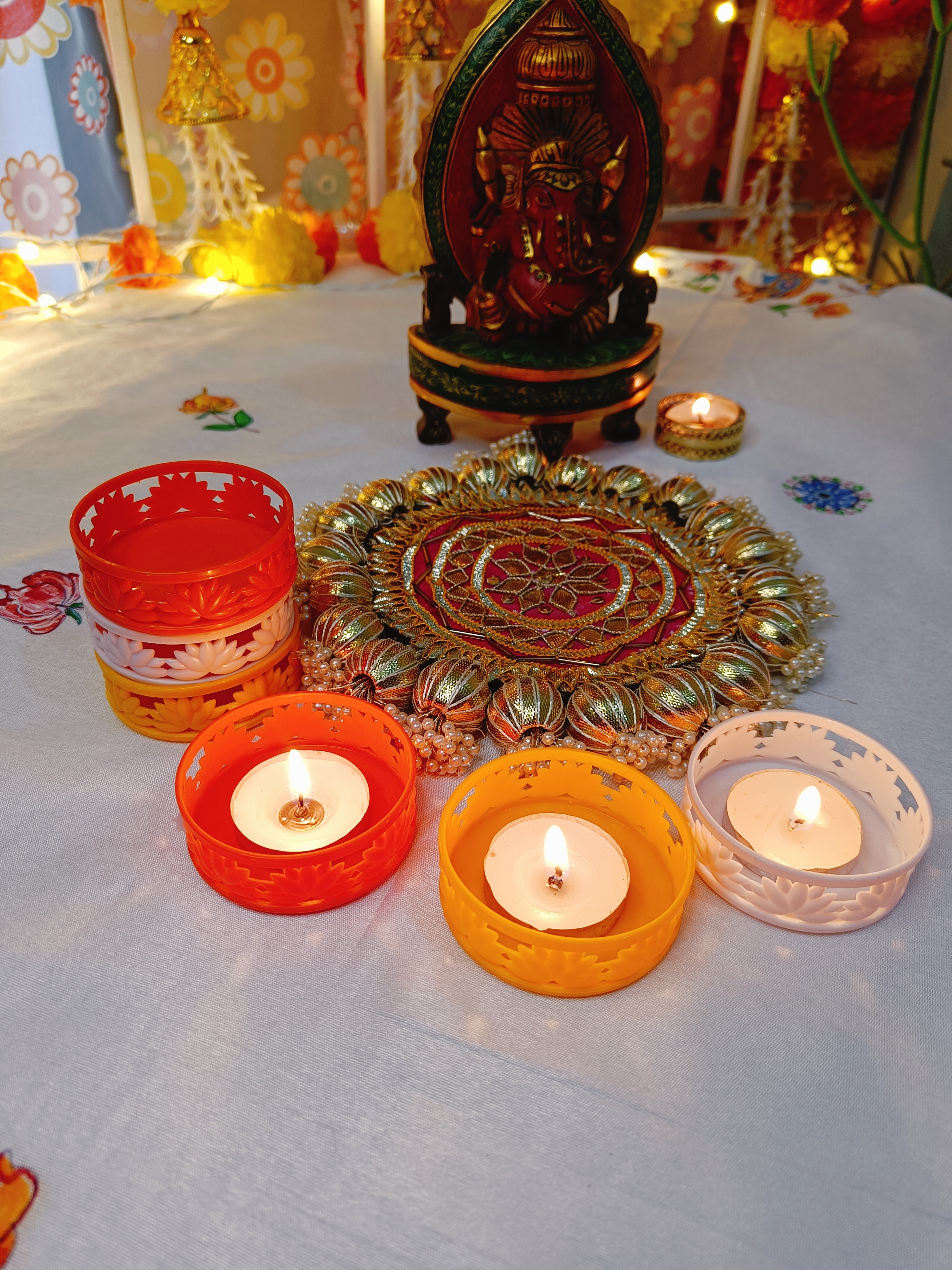 Lotus TeaLight Holder: Set of 6