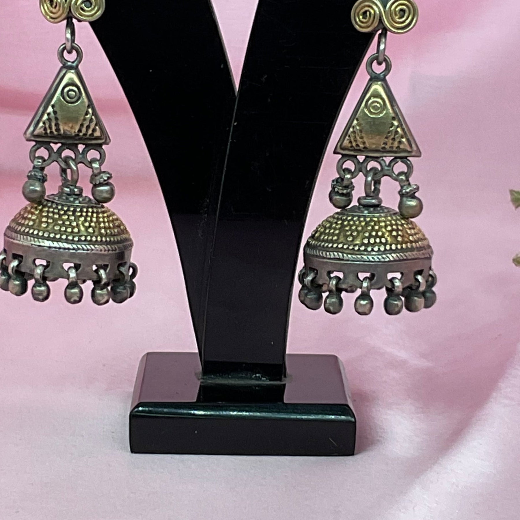 Silver 92.5 Padmaksh Dual-Tone Jhumka Earrings