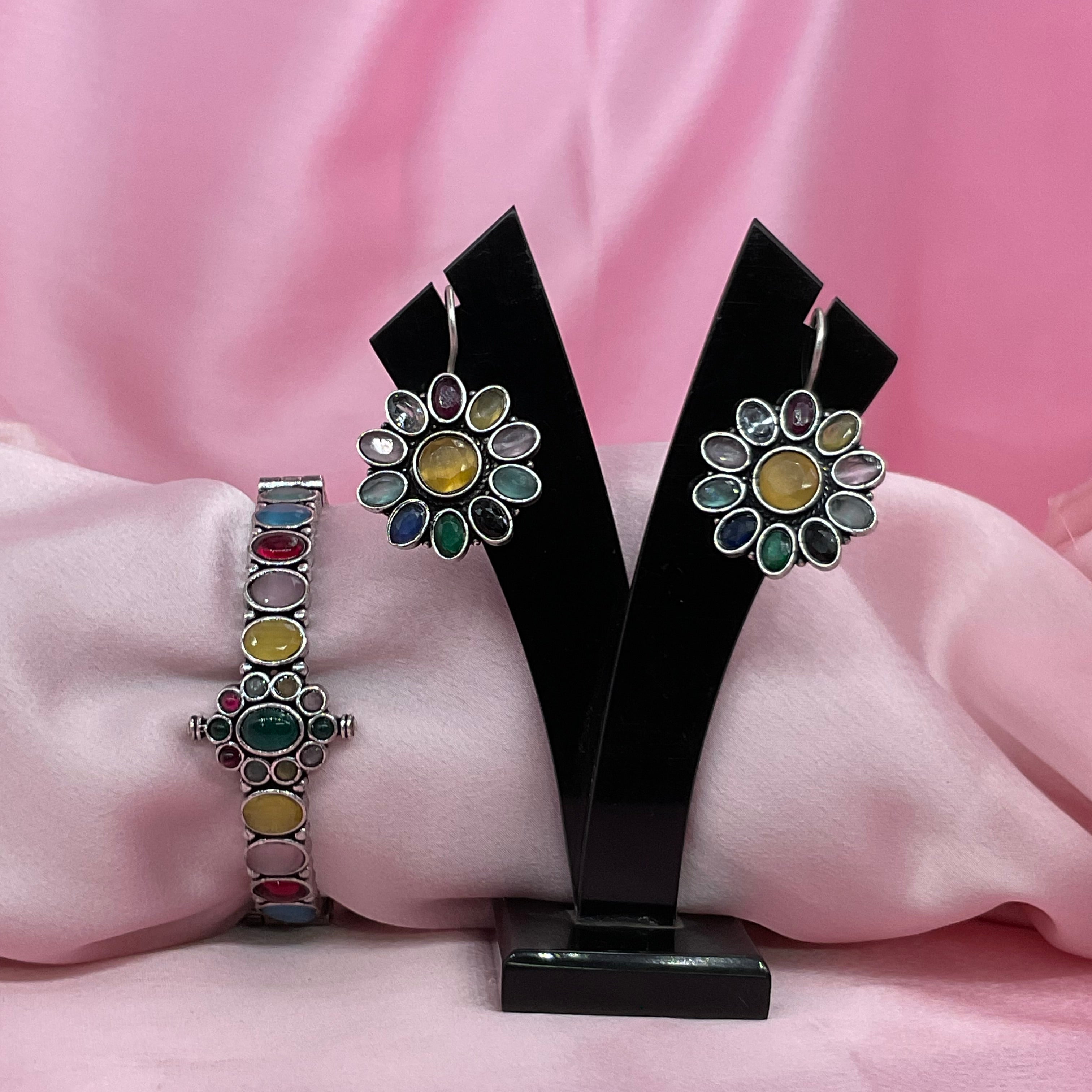 Kanak Earrings-Bangle Combo Sets
