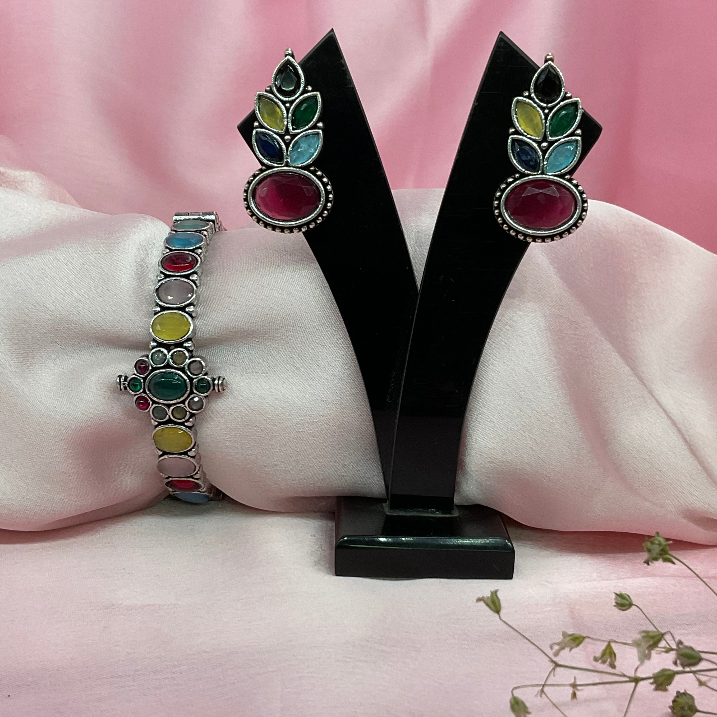 Kanak Earrings-Bangle Combo Sets