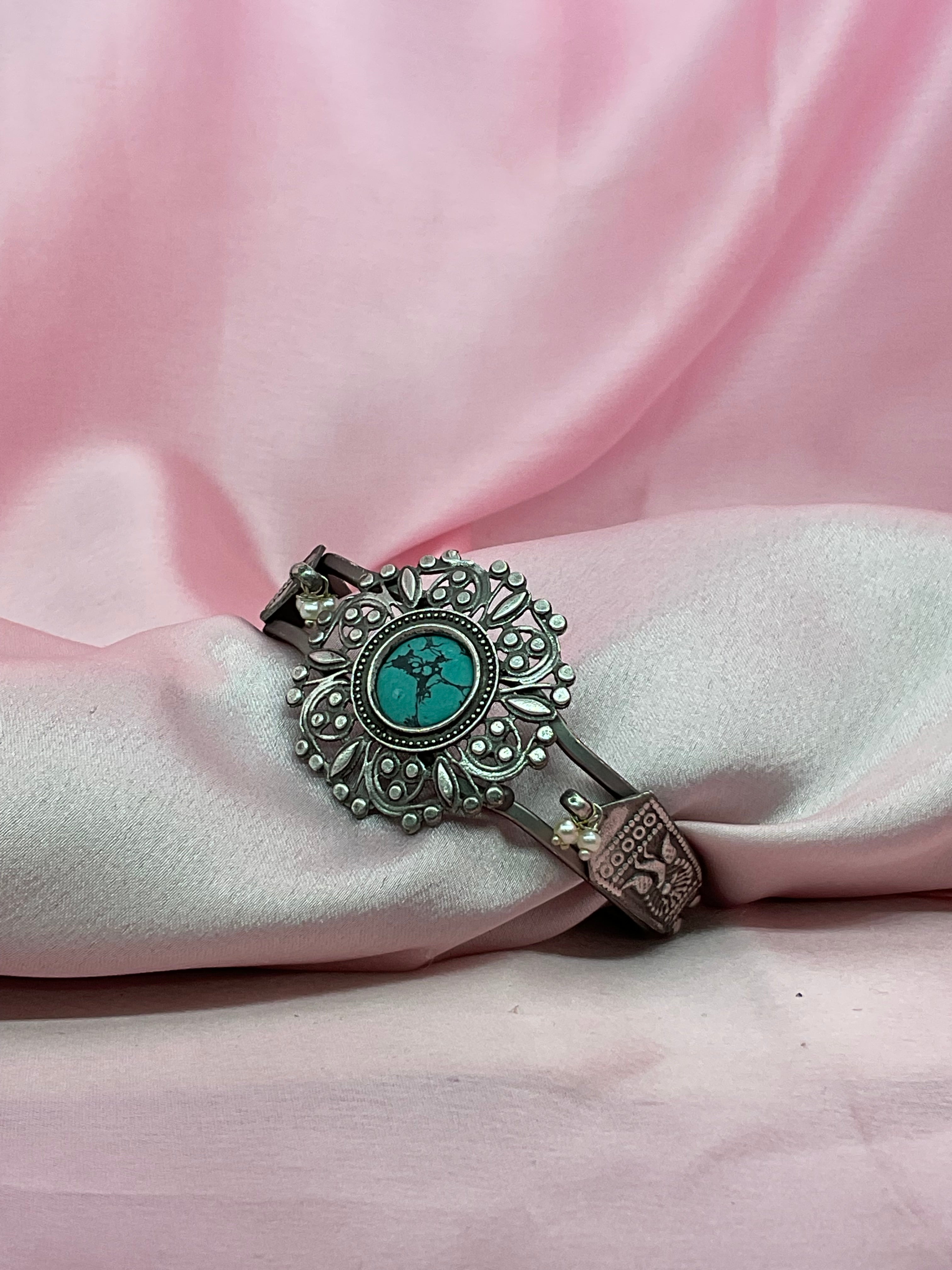 Karigari Firoza Silver Look Alike Kada/ Bracelet [freesize]
