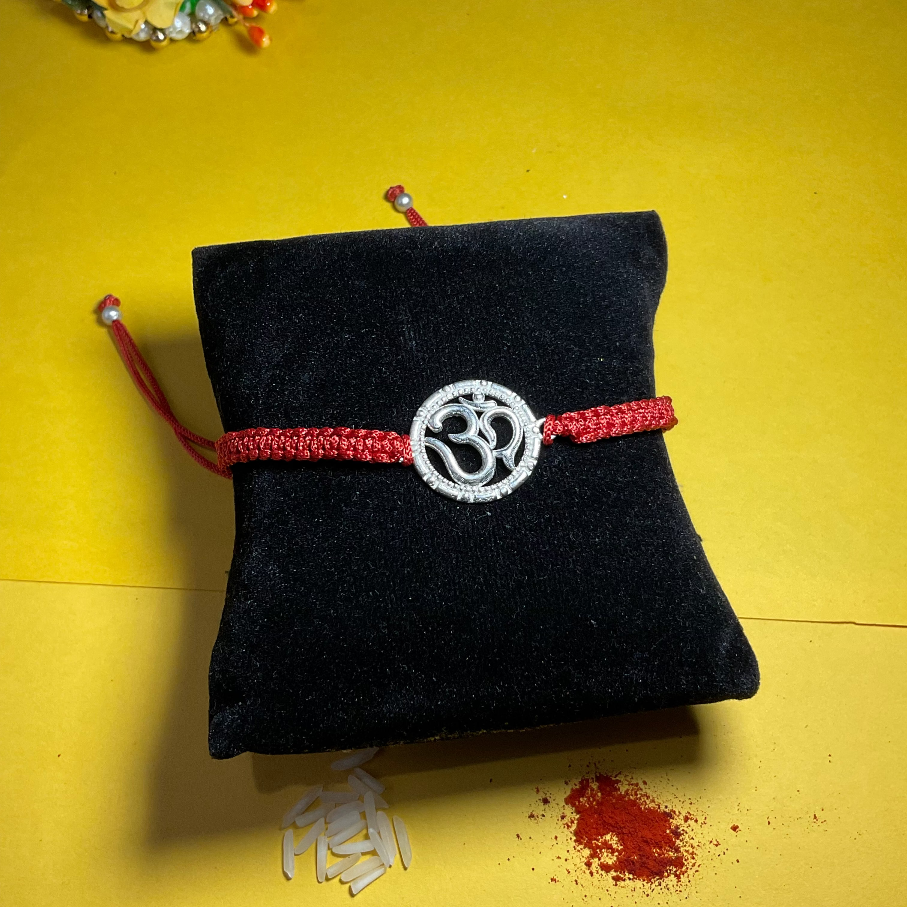 Eternal OM Motif Rakhi / Bands