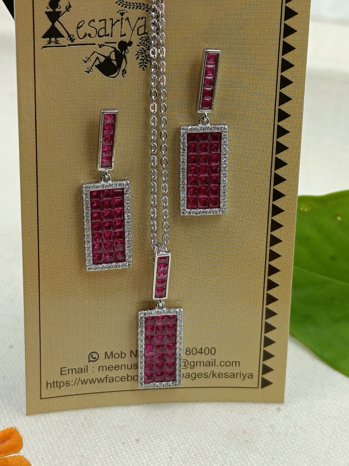 Solenne Semi-Precious Pendant Set