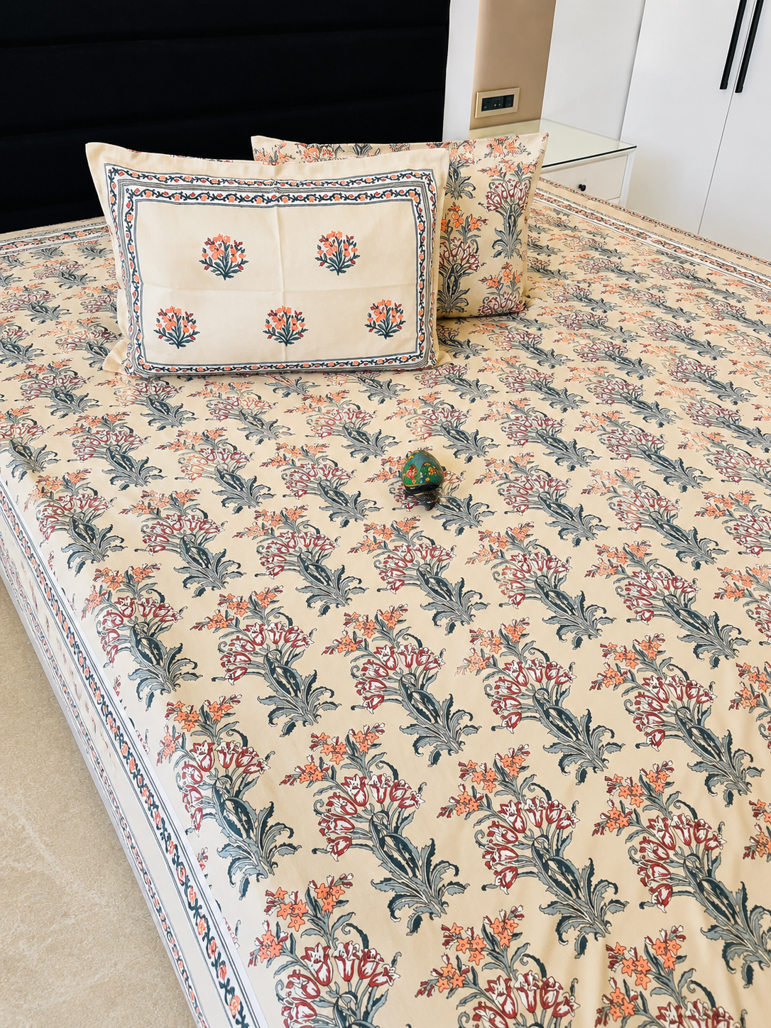 Nivasa Jumbo King Bedsheet Set |110x110 inches | 100% Cotton  •  Jumbo King Bedsheet Set |110x110 inches | 100% Cotton